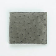 Grå tegnebog i strudselæder med to fløje, set forfra med karakteristisk fuld-quill tekstur