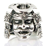 Front view of the 925 sterling silver samurai warrior ring featuring a detailed kabuto helmet and menacing menpo face mask.