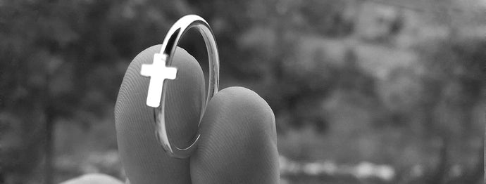 Todo lo que debes saber sobre los anillos cristianos