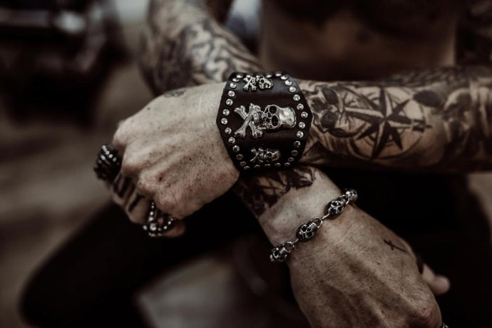 Skull Bracelets and Personal Tattoos: A Guide to Creating a Cohesive Look