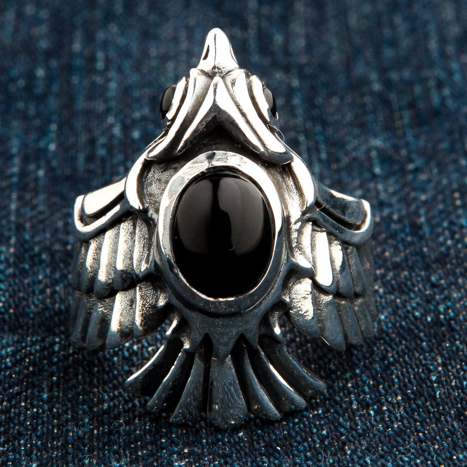 Anello etnico in argento e onice - Un Anello etnico in argento e onice - Un