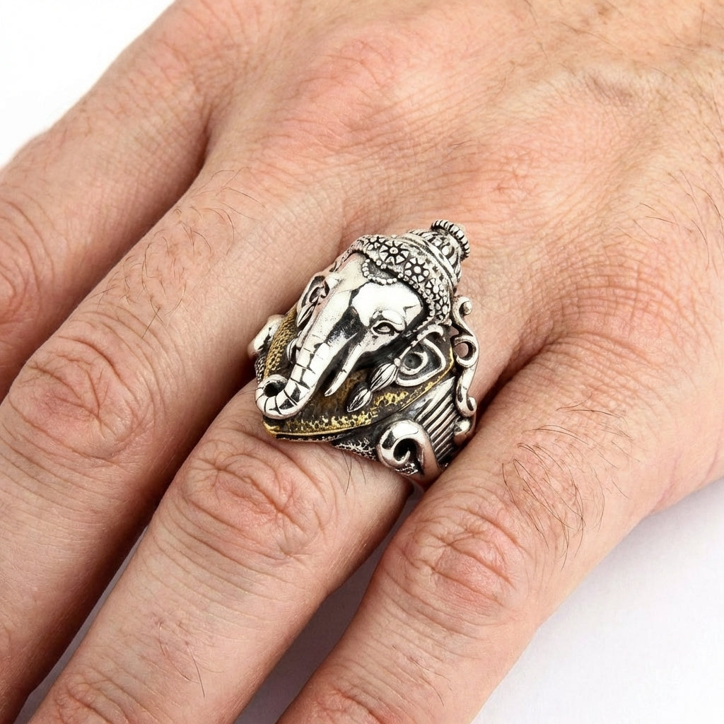Ciondolo in Argento 925‰ Ganesh il Dio elefante in posizione di equilibrio Ciondolo in Argento 925‰ Ganesh il Dio elefante in posizione di equilibrio