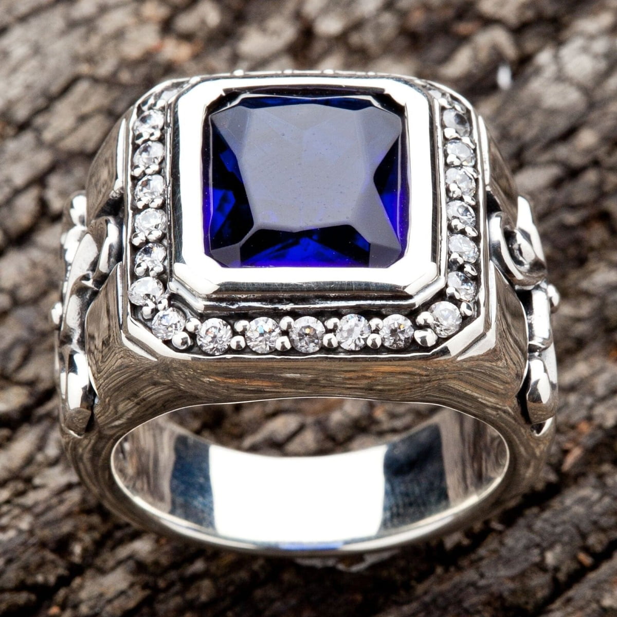 Bague Homme Argent Bague Homme Triple Croix Gothique - Acier Inoxydable Argenté - Largeur 14mm - 6 Tailles Dispo Bague En Acier Homme Bague Homme Argent Bague Homme Triple Croix Gothique - Acier Inoxydable Argenté - Largeur 14mm - 6 Tailles Dispo Bague En Acier Homme