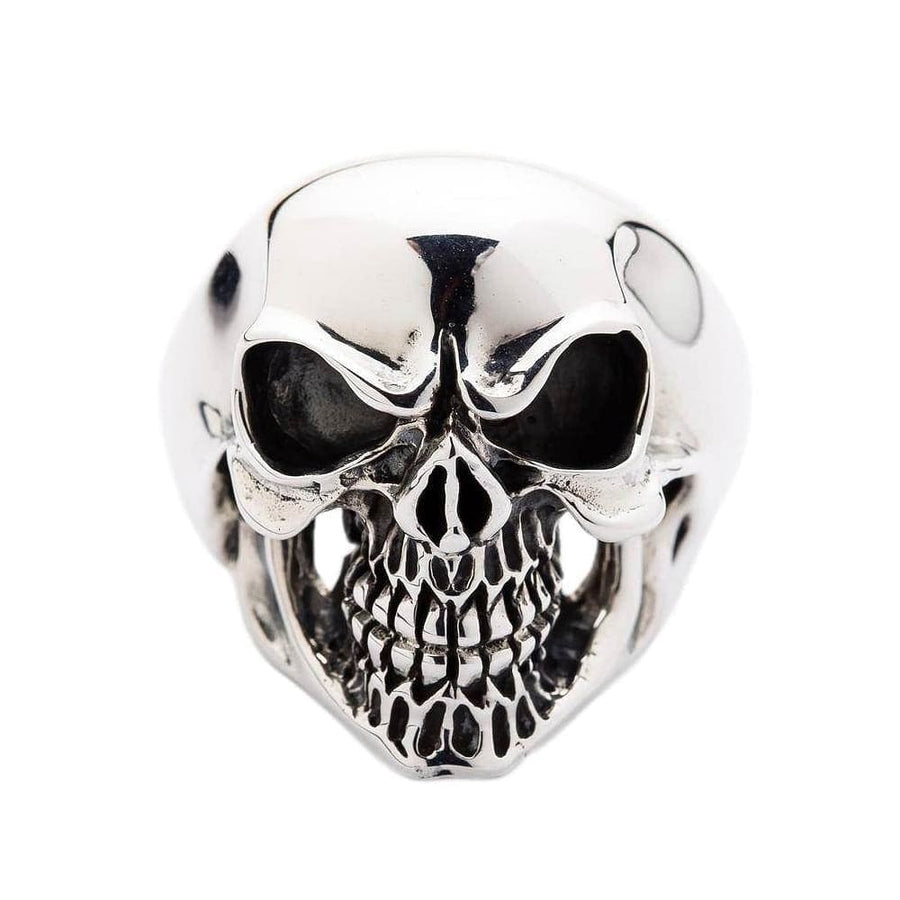 Anello biker da uomo con teschio sorridente, realizzato a mano in 27 grammi di argento massiccio.