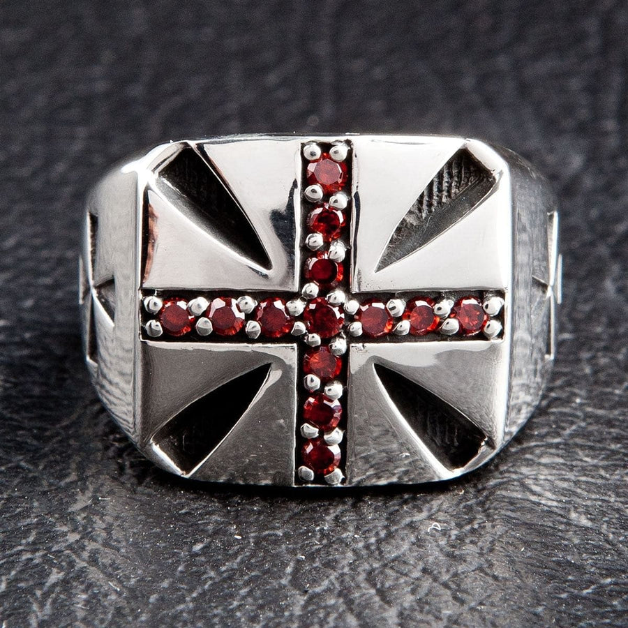 Front view of the men's sterling silver garnet cross ring, showing thirteen red garnets set across the Iron Cross face.