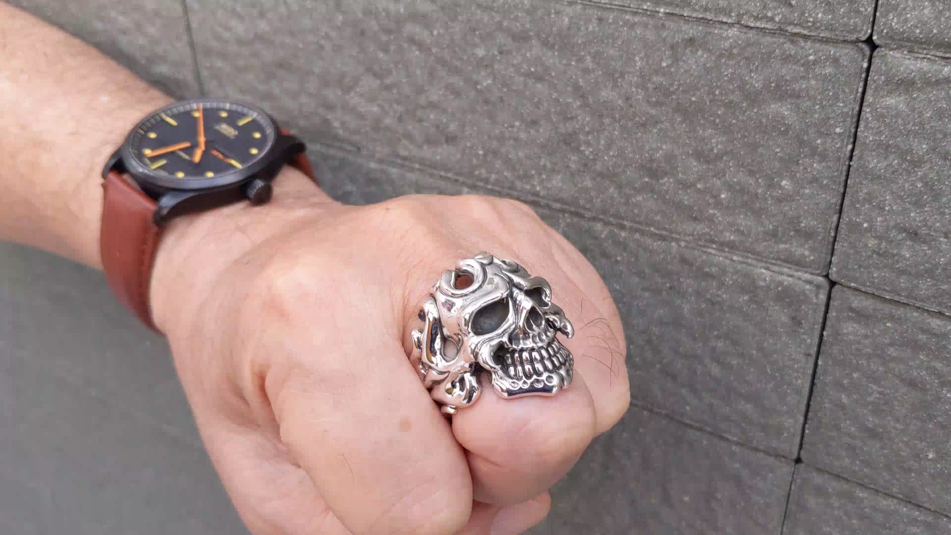 ヨ*シ様 【品名】TRIBAL SKULL RINGトライバルスカルリング シル Tribal Flame Skull Ring — Tribal Art Gothic Band