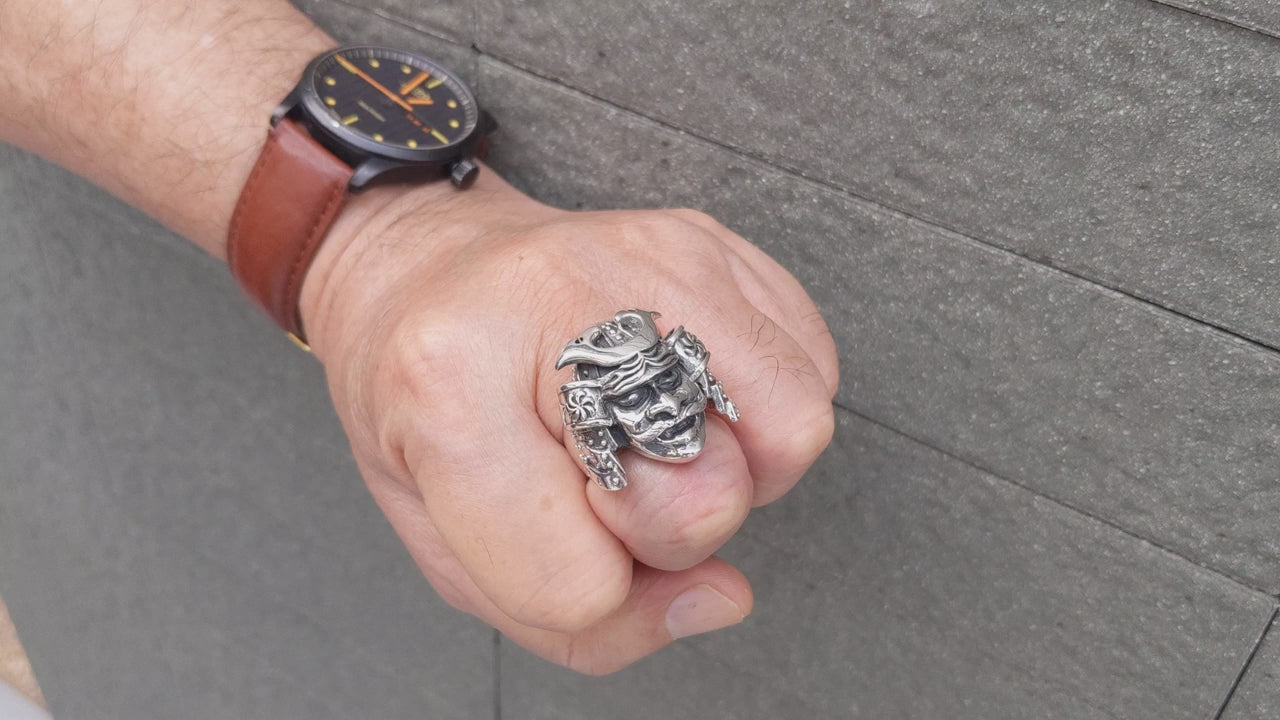 Samurai Ring — 37g 日本の甲冑 スターリングシルバーリング