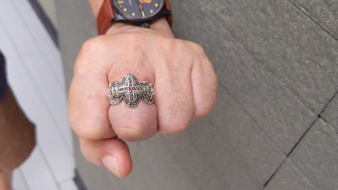 Medieval Cross Ring — Bold Gothic Statement | Bikerringshop