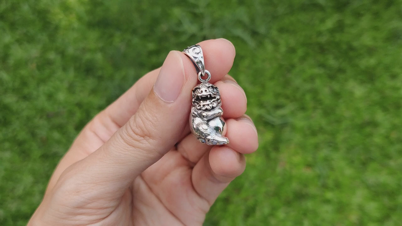 狛犬ペンダント — 神社のお守り | Bikerringshop