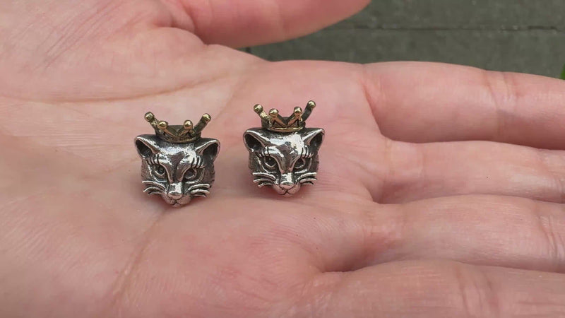 キャットクラウンピアス | シルバー＆ゴールド ツートーンスタッド