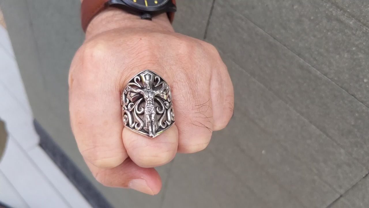 Crucifix Shield Ring — Faith Statement | Bikerringshop