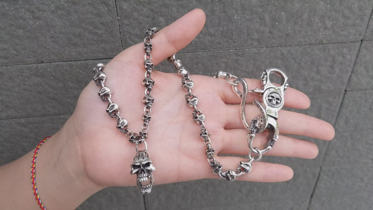All-Skull Wallet Chain — Handcrafted Gothic Riding Piece