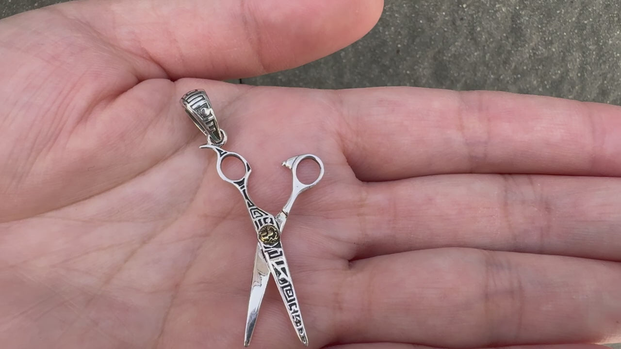 シザーペンダント — バーバー＆スタイリスト向けシルバーアクセサリー