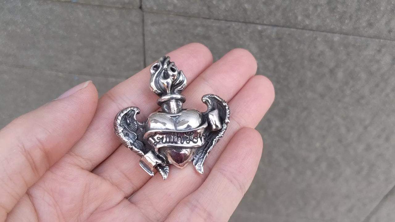 Flaming Heart ペンダント — セイクリッドハート ゴシック | Bikerringshop