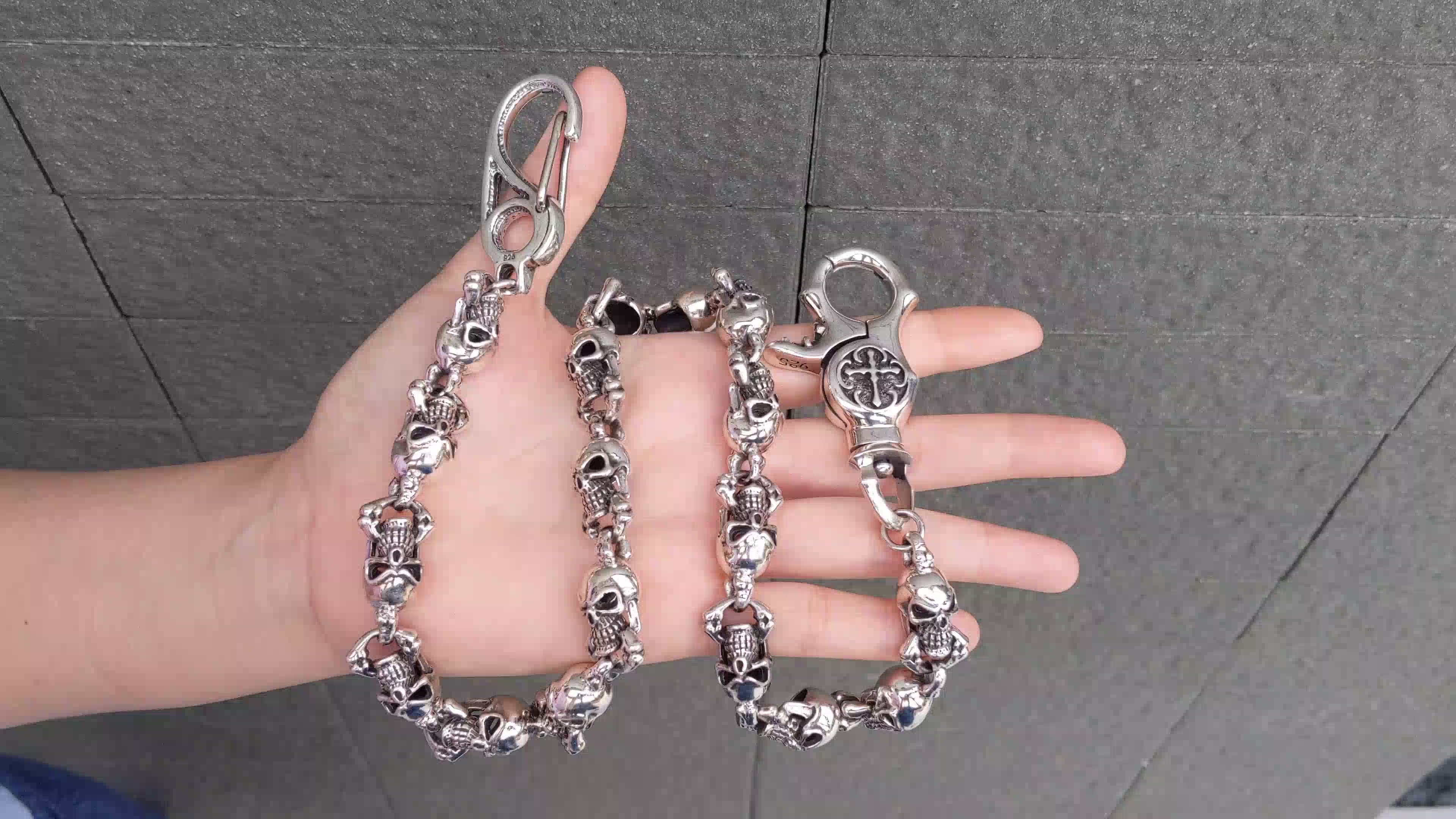 Phantom Skull Wallet Chain — Bold Gothic Road Essential