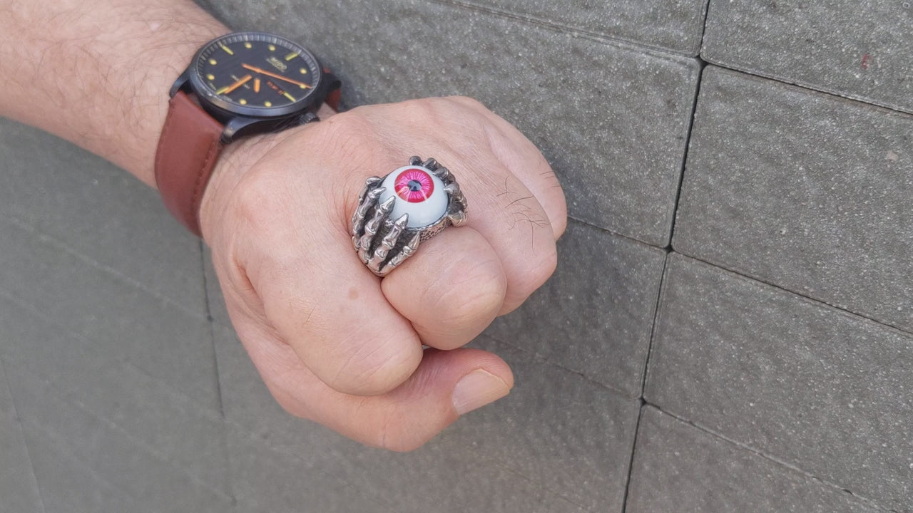 Red Eyeball Claw Ring — Gothic Horror Statement
