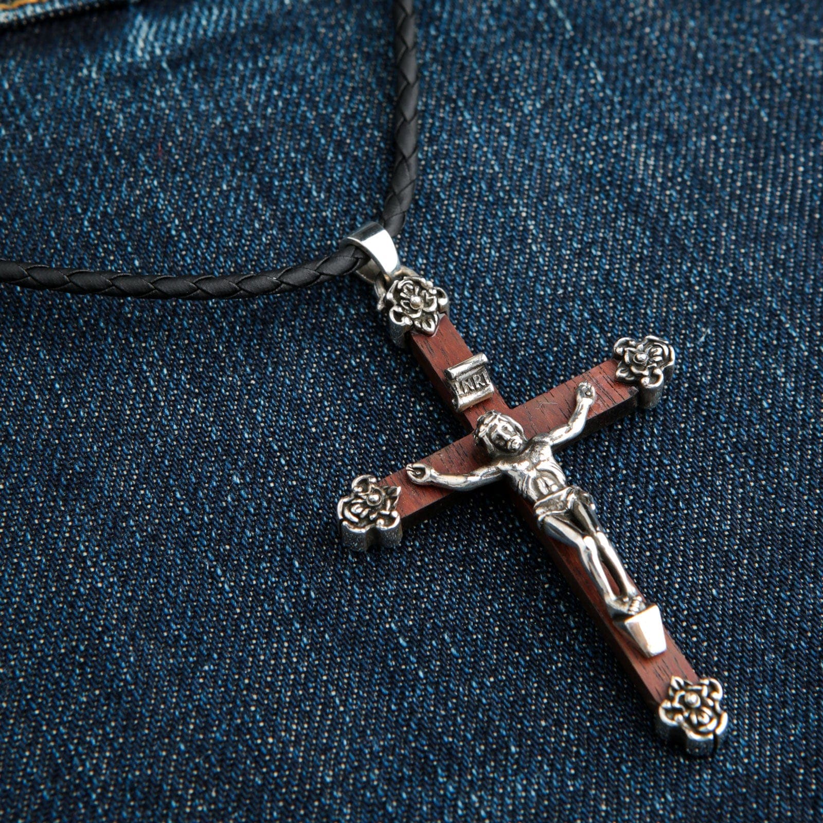 Gifts Catholic, Inc. Lotto di 25 - Ciondolo a forma di Crocifisso di San Benedetto in Argento Gifts Catholic, Inc. Lotto di 25 - Ciondolo a forma di Crocifisso di San Benedetto in Argento