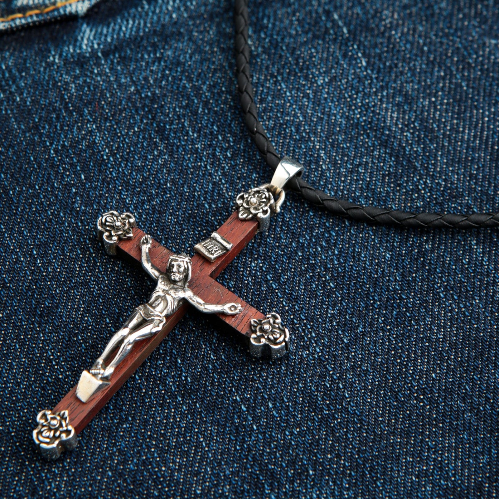 Sterling Silver Crucifix Cross Wood Jesus Pendant 3