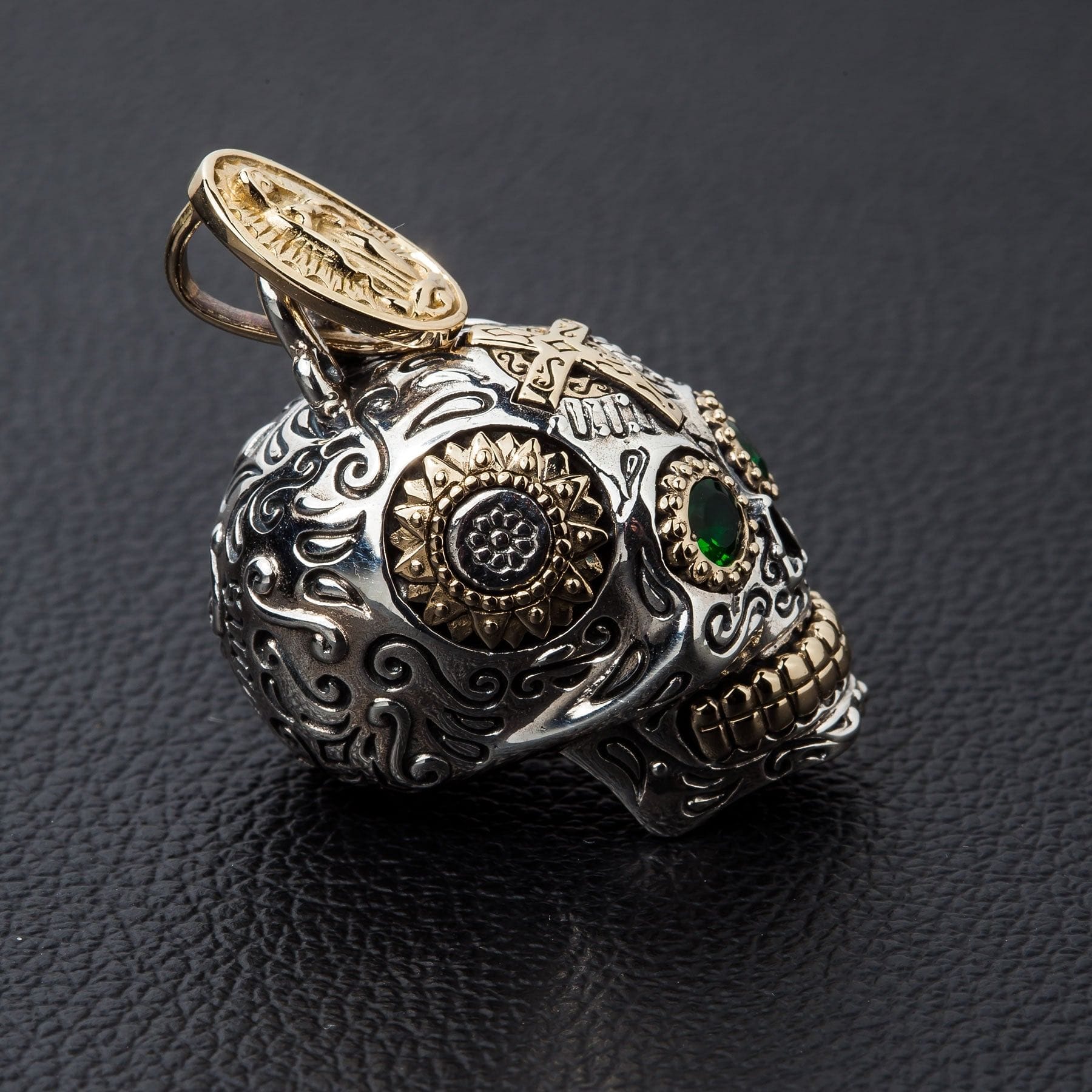 Ciondolo Scudo Teschio Katrina In Argento Sterling 925 - Pendente A Teschio, Charms Per Collane, Gioielli Uomo Donna, Non Per Pandora